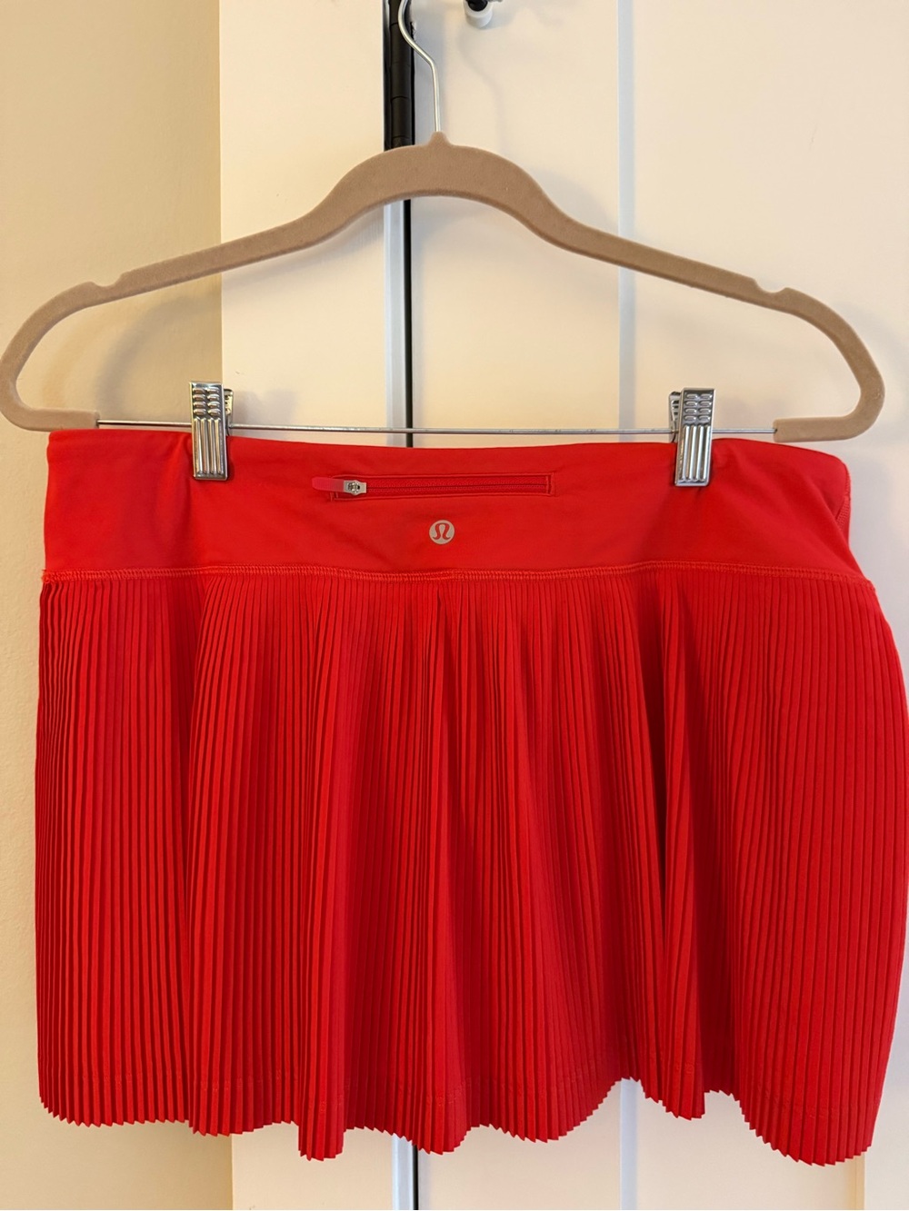 Lululemon Pleat to Street Varsity Tennis Skort Skirt Bright Red 10 EUC